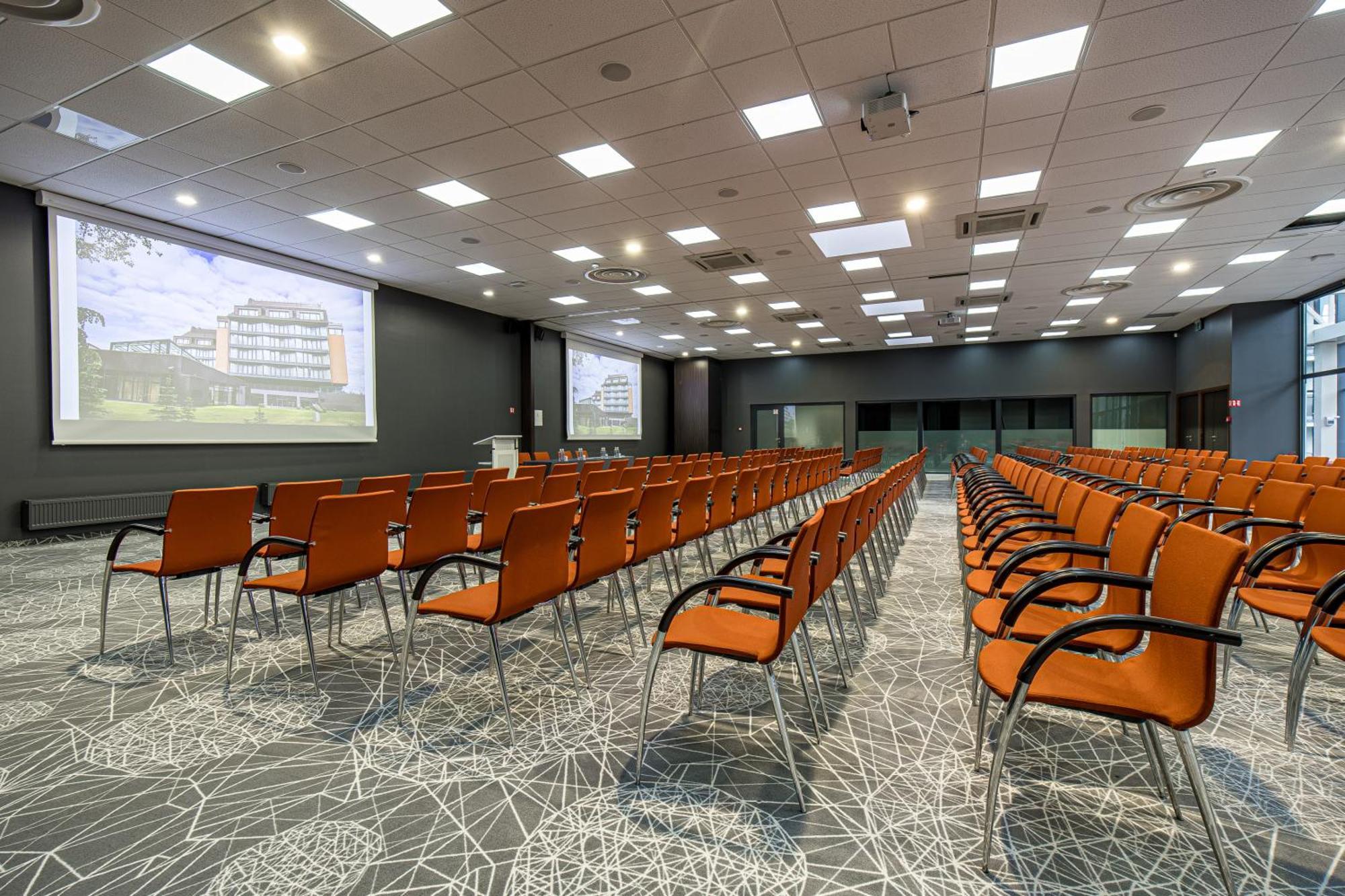 Mercure Palanga Vanagupe Resort & Spa Buitenkant foto Conference room